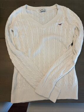 Hollister Cream Cable-Knit V-Neck Sweater with Red Logo